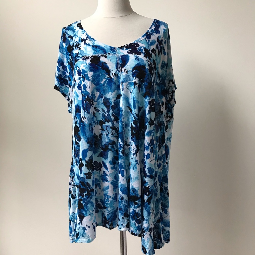 Paraphrase Blue Watercolor Rayon Shortsleeved Top
